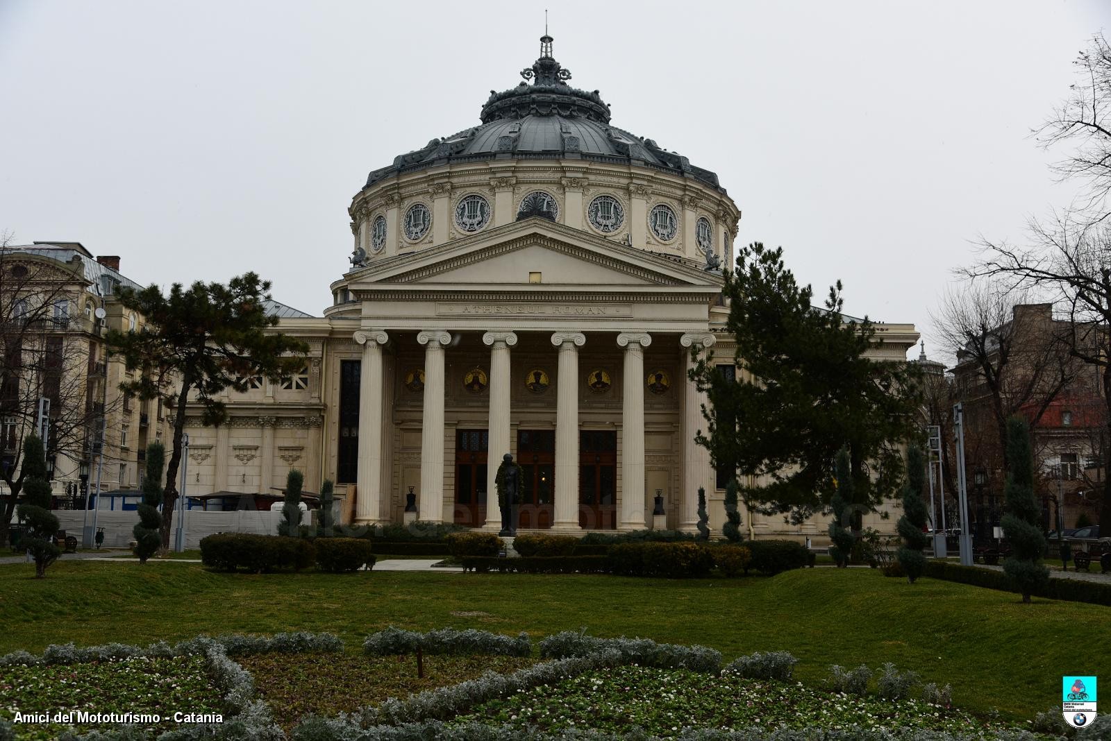 bucarest_0007.JPG